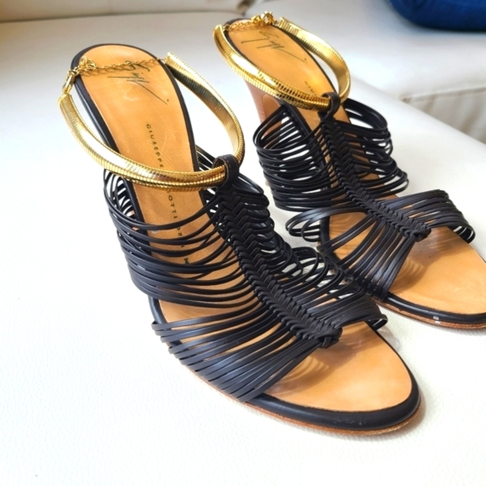Giuseppe Zanotti - Pissi - authentic strappy stilettos - Picture 9 of 13